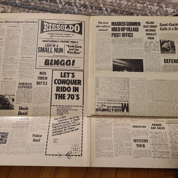 Jethro Tull Thick as a Brick vintage vinyl record album black gold LP - Picture 3 of 9